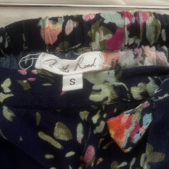 Anthropologie On The Road Floral High-Low Skirt in Navy and Red - Picture 6 of 6